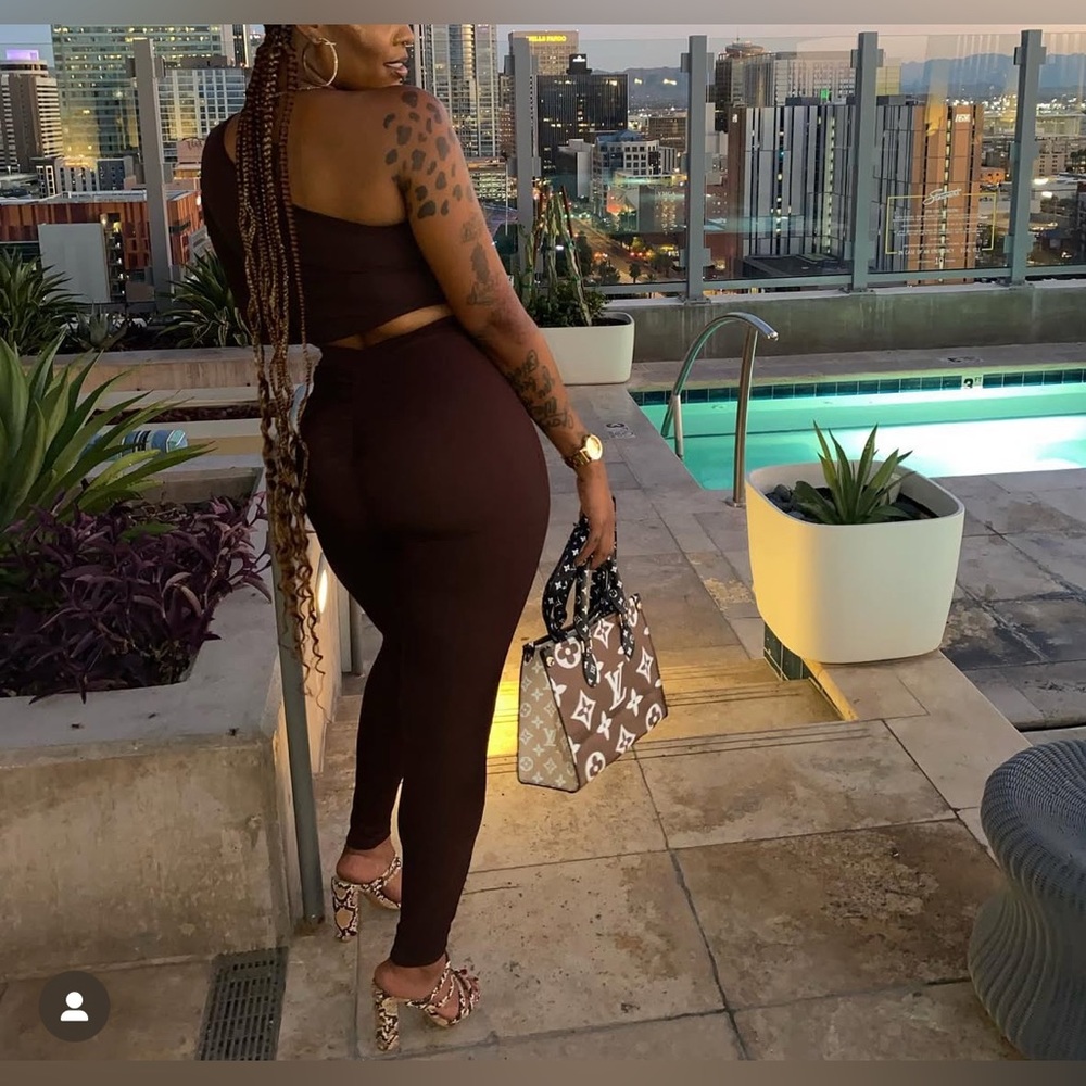 PrettyLittleThing Brown two piece set